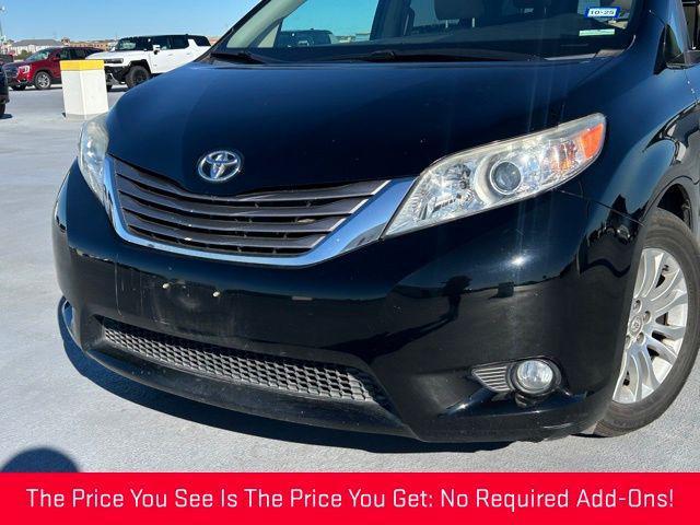 2017 toyota sienna xle