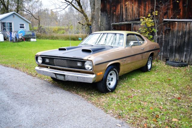1972 plymouth "gold" duster 318ci v8 automatic power steering runs & drives
