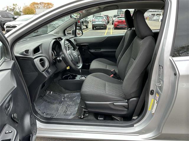 2014 toyota yaris l