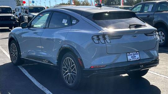 2024 Ford Mustang Mach-E