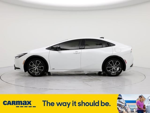 2024 toyota prius xle