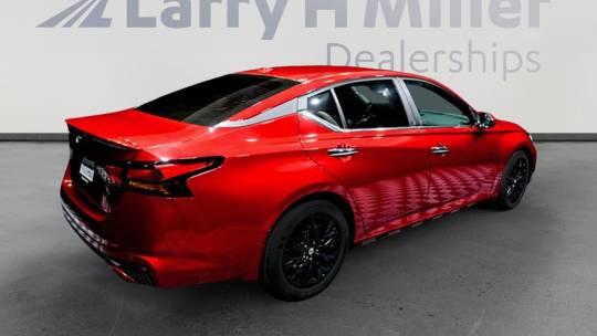 2025 Nissan Altima