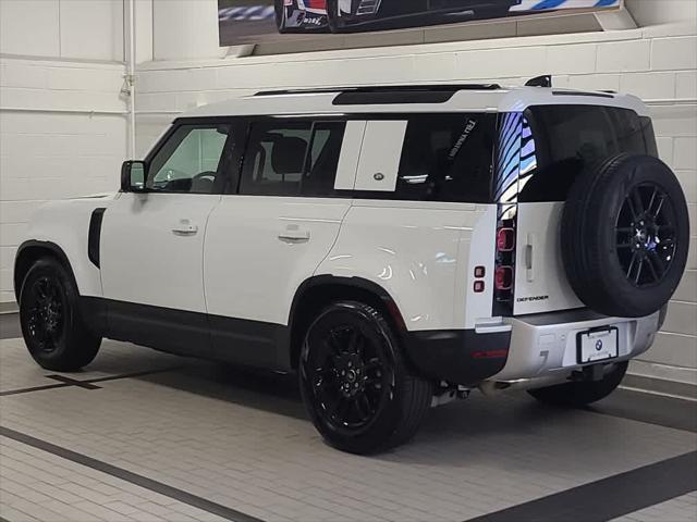 2024 land rover defender 110 p300