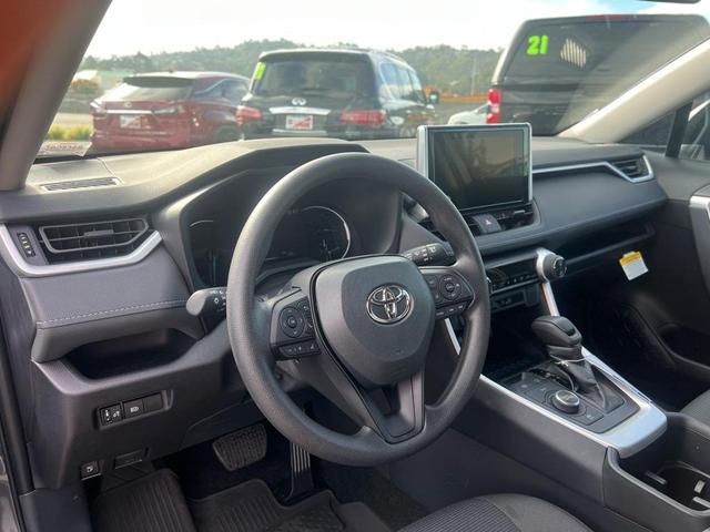 2024 toyota rav4 hybrid le
