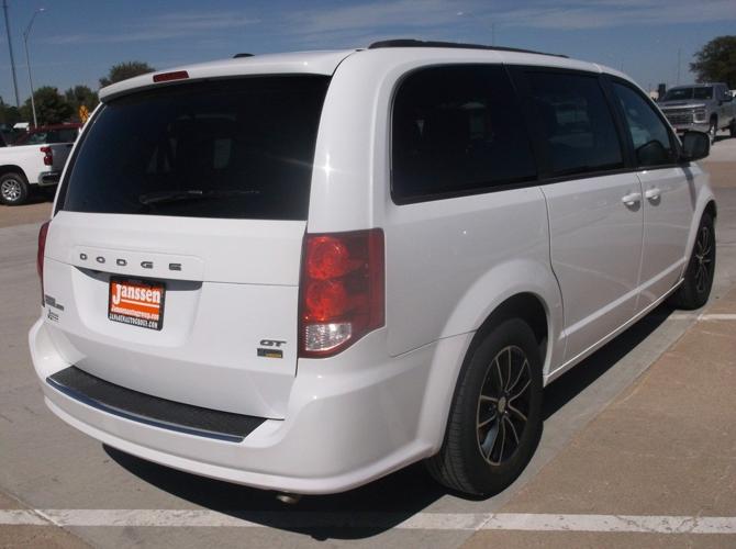 used 2018 dodge grand caravan gt holdrege, ne 68949 for sale in holdrege, nebraska