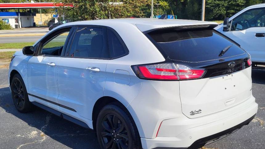 2024 ford edge se