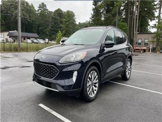2021 Ford Escape titanium