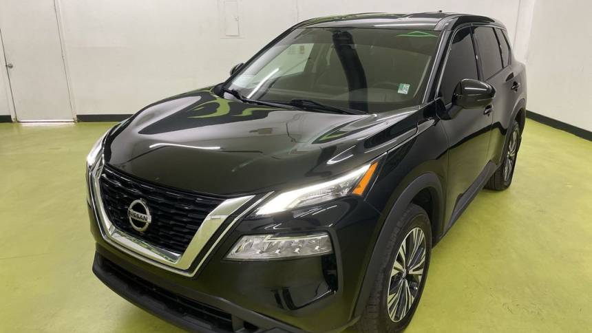 2021 nissan rogue sv