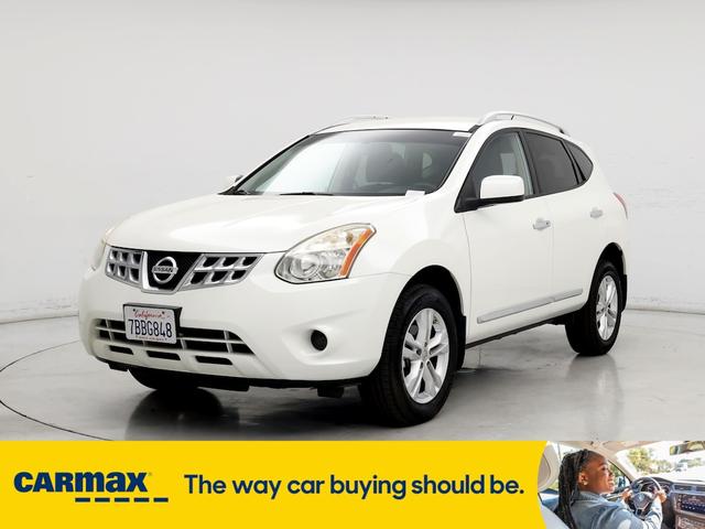 2013 nissan rogue sv