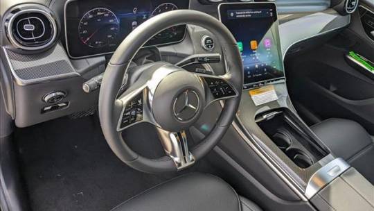 2025 Mercedes-Benz GLC