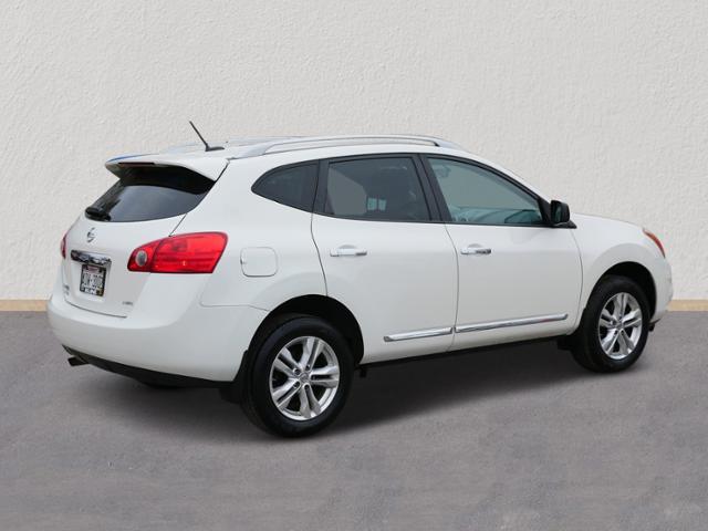 2015 nissan rogue select s