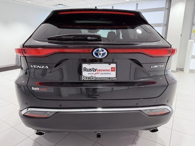 2024 toyota venza limited