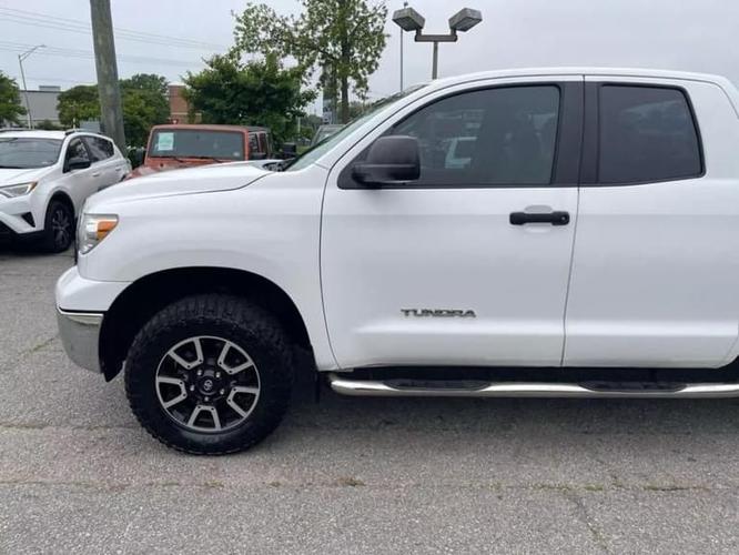 2011 toyota tundra double cab grade 4.6l v8 4x2 double cab 6.6 ft. box 145.7 in. wb in virginia beach, virginia