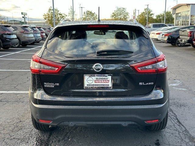 2022 nissan rogue sport sl