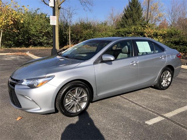 2017 toyota camry se