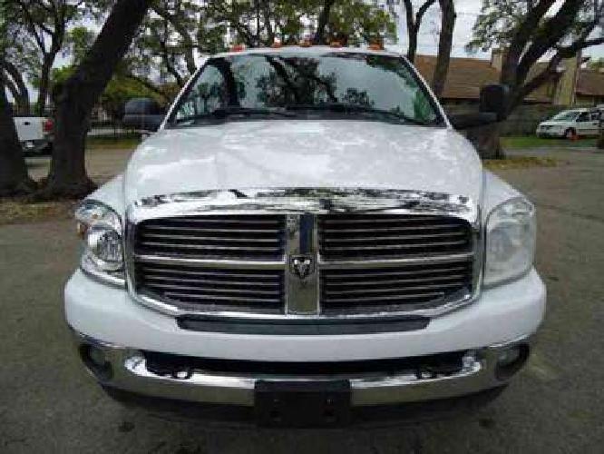 2009 dodge ram pickup 3500 slt 4x4 4dr quad cab 8 ft. lb in san antonio, tx