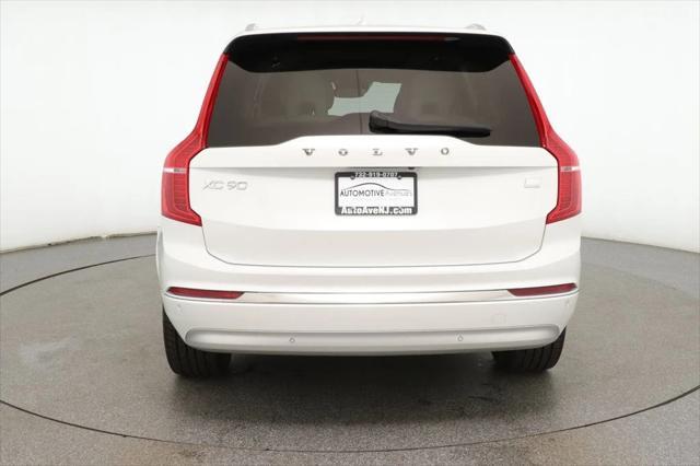 2022 volvo xc90 recharge plug-in hybrid t8 inscription expression 6 passenger