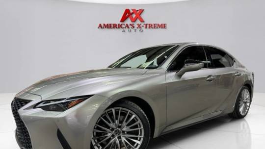 2023 lexus is 300 base