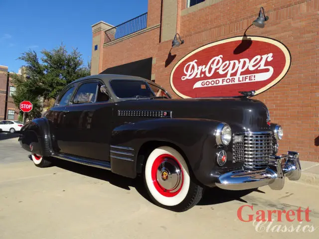 1941 cadillac series 62 deluxe coupe v-8