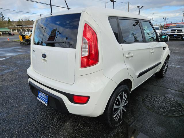 2012 kia soul base