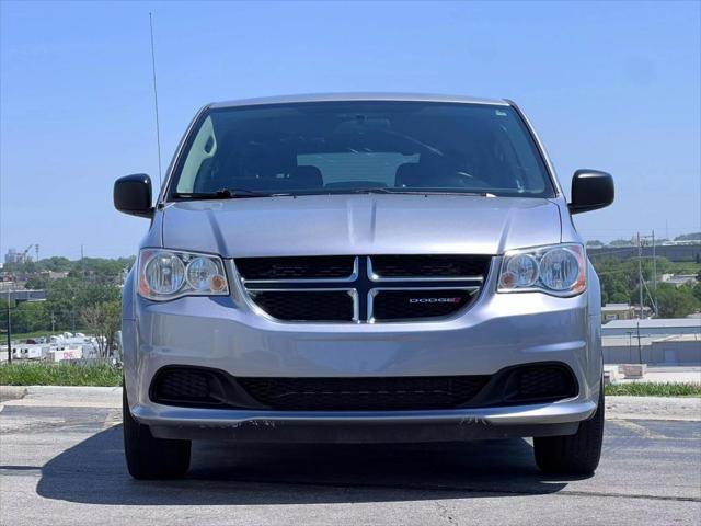 2017 dodge grand caravan se