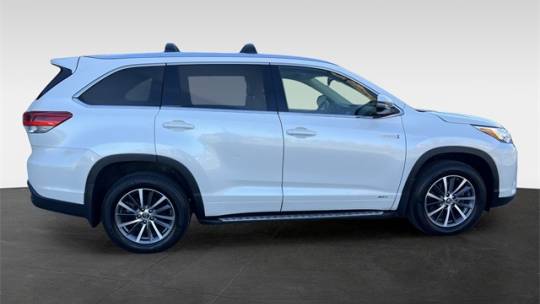 2017 toyota highlander hybrid xle