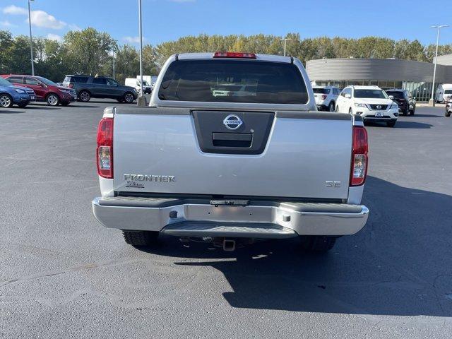 2009 nissan frontier se crew cab