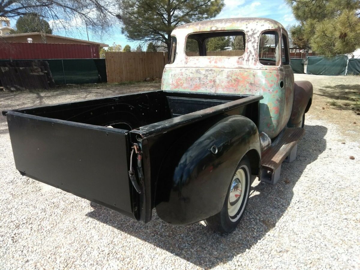 1953 chevy 5 window halfton shortbed