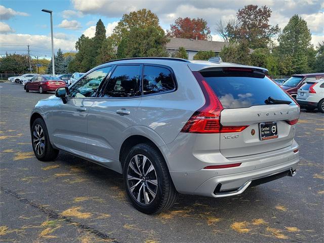 2024 volvo xc60 b5 plus dark theme