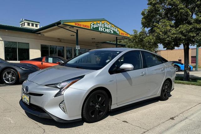 2017 toyota prius four
