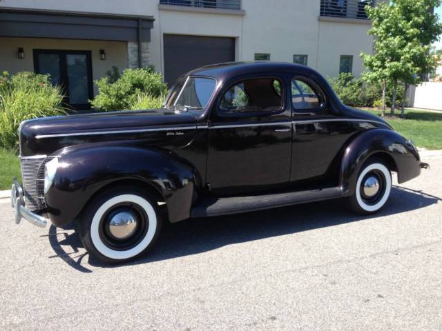 1940 ford coupe "barn find"