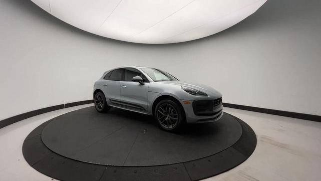 2024 porsche macan t