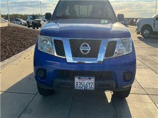 2014 Nissan Navara (Frontier) s