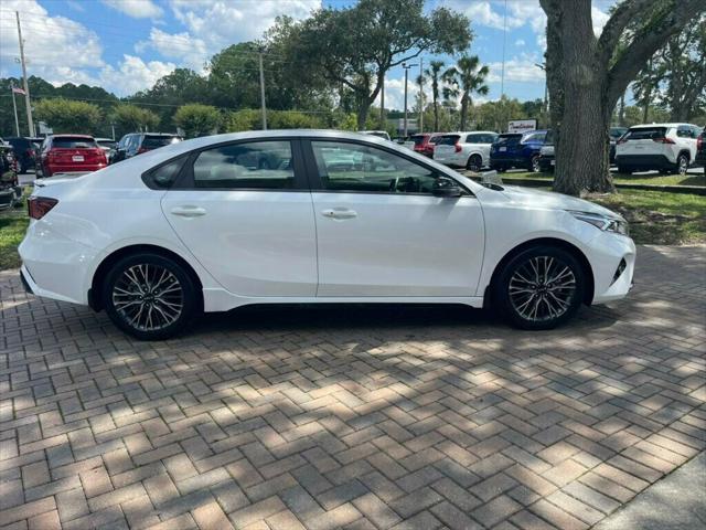 2024 kia forte gt-line