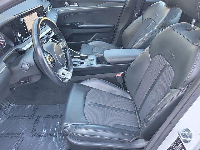 2023 kia k5 gt-line