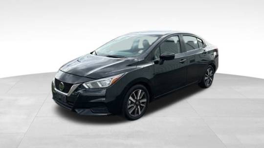 2021 nissan versa sv