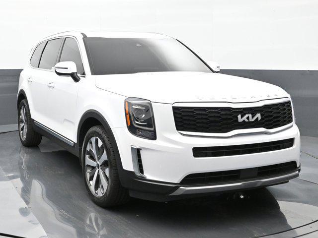 2022 kia telluride s