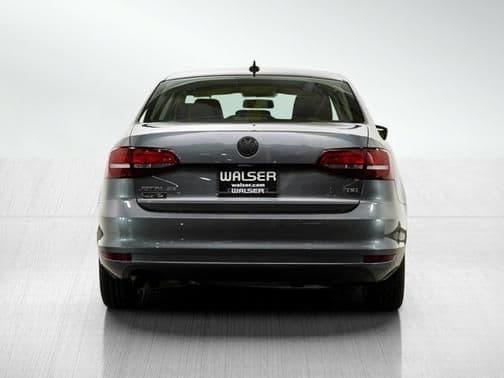 2017 volkswagen jetta 1.4t se in burnsville, minnesota