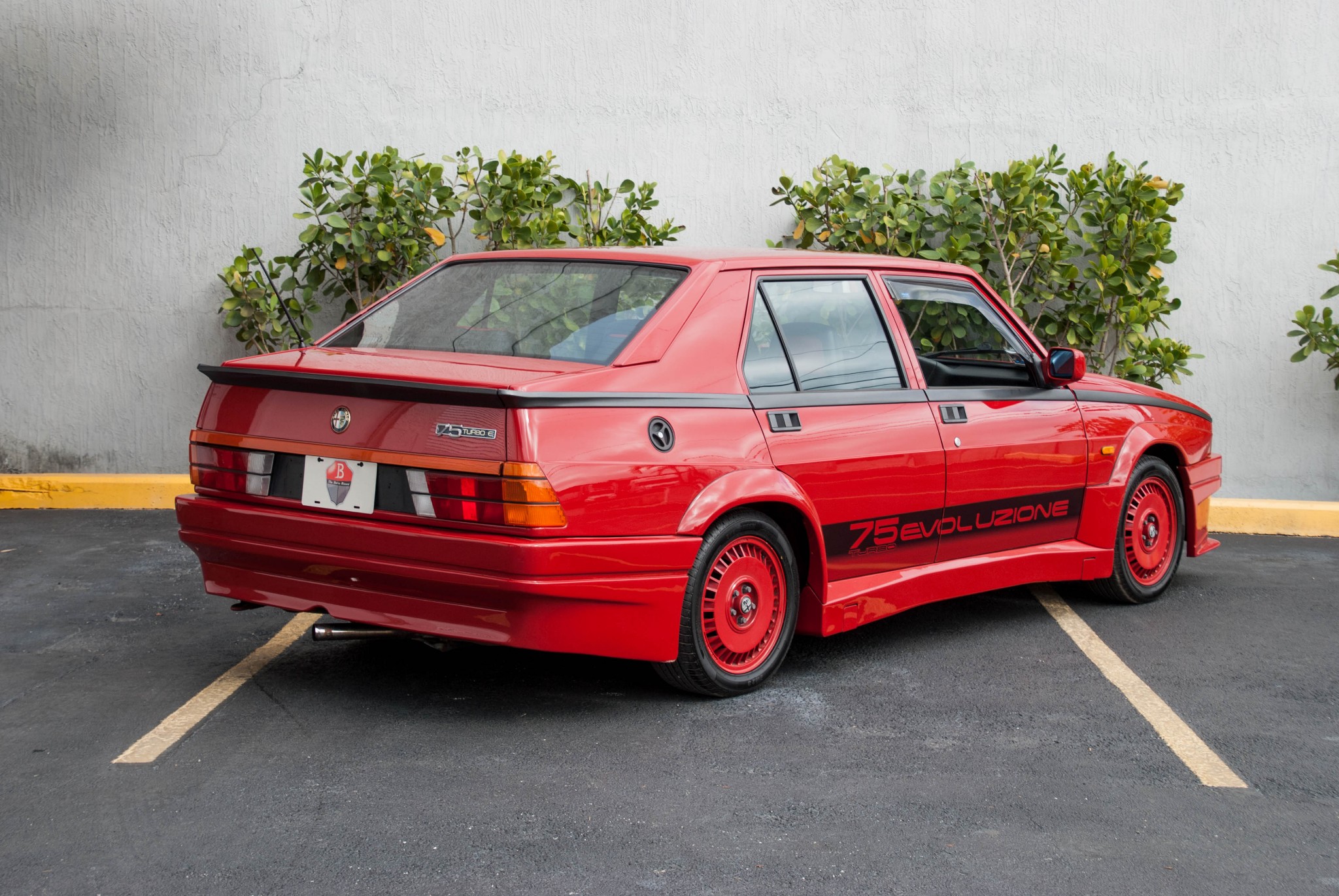 1987 alfa romeo 75 evoluzione