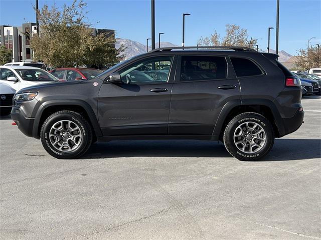 2021 jeep cherokee trailhawk