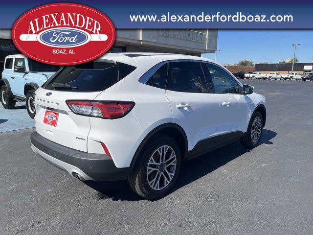 2022 ford escape sel