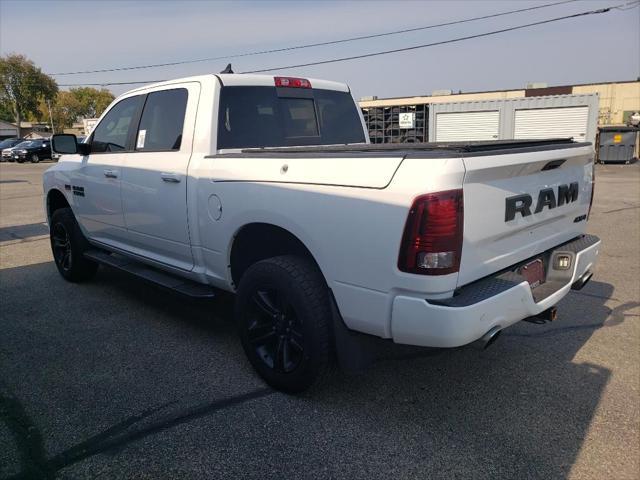 2017 ram 1500 night crew cab 4x4 5'7' box