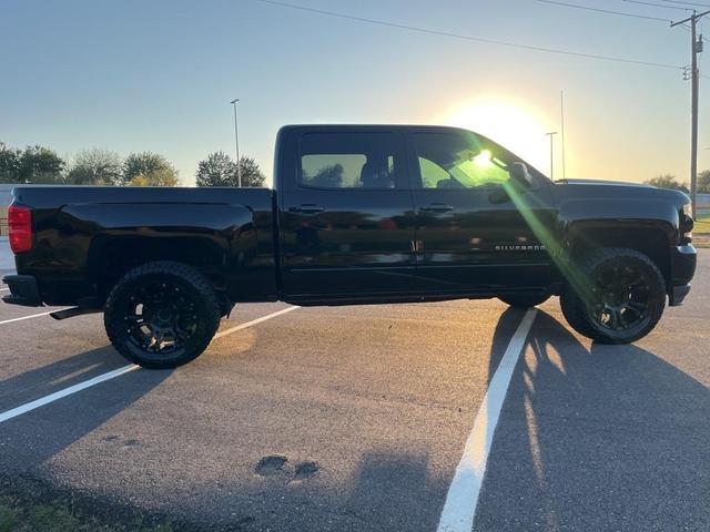 2017 chevrolet silverado 1500 lt