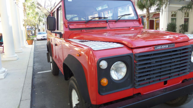 1986 land rover defender 110 - ex ambulance