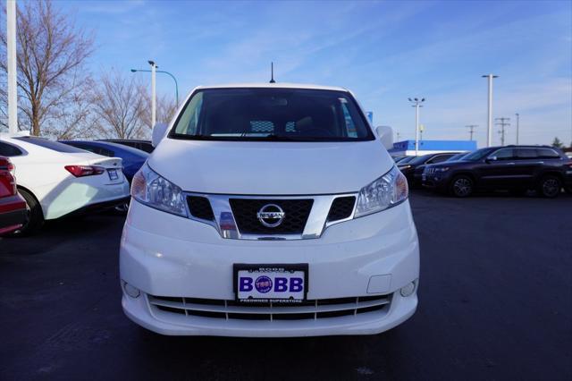 2020 nissan nv200 sv