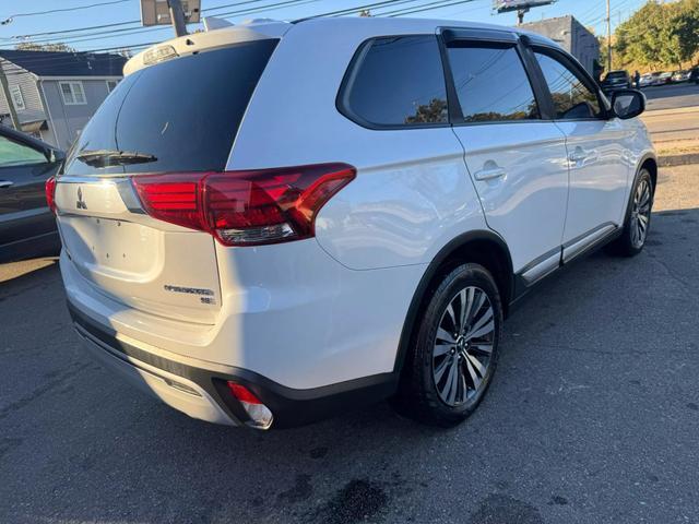 2019 mitsubishi outlander sel