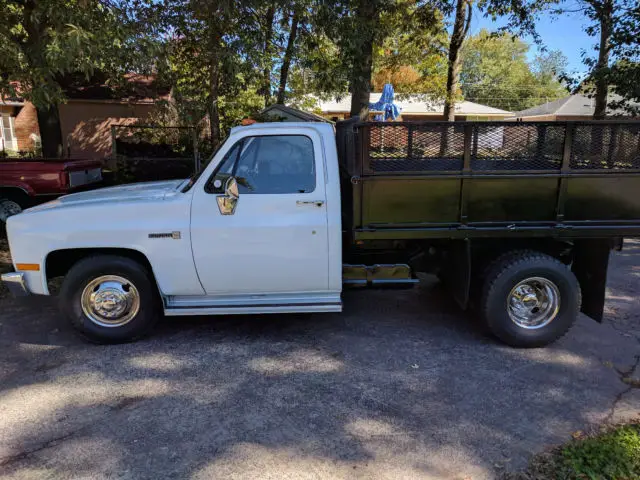 beautifully restored 1981 gmc c3500 truck sierra 3500 4x2 dually dump truck