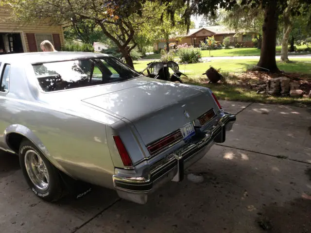 1976 buick regal, all original clean! red leather no rust low miles no reserve
