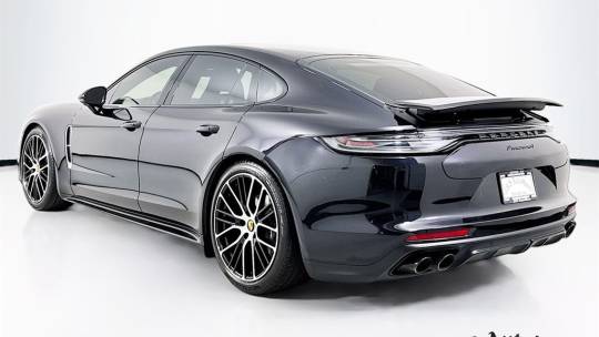 2022 Porsche Panamera