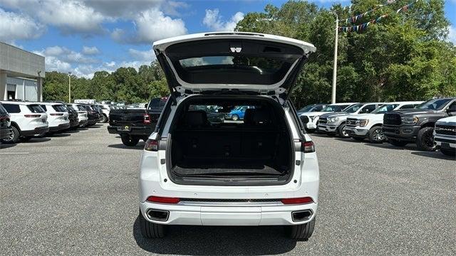 2023 jeep grand cherokee summit